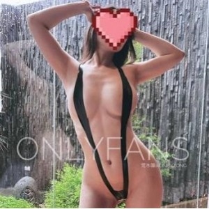 onlyfans二胎妈妈（荒木薇），婚后拍摄大尺幅写真引争议【23V，3.4G】