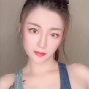 国人UP主妮可-nicolove在onlyfans上的剧情