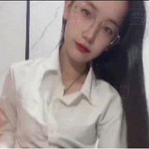 胡椒籽最新露脸自W视频大放送，图集795，汉服JK婚纱女仆水手服全覆盖，道具坐桩震撼表演78V-7.1G